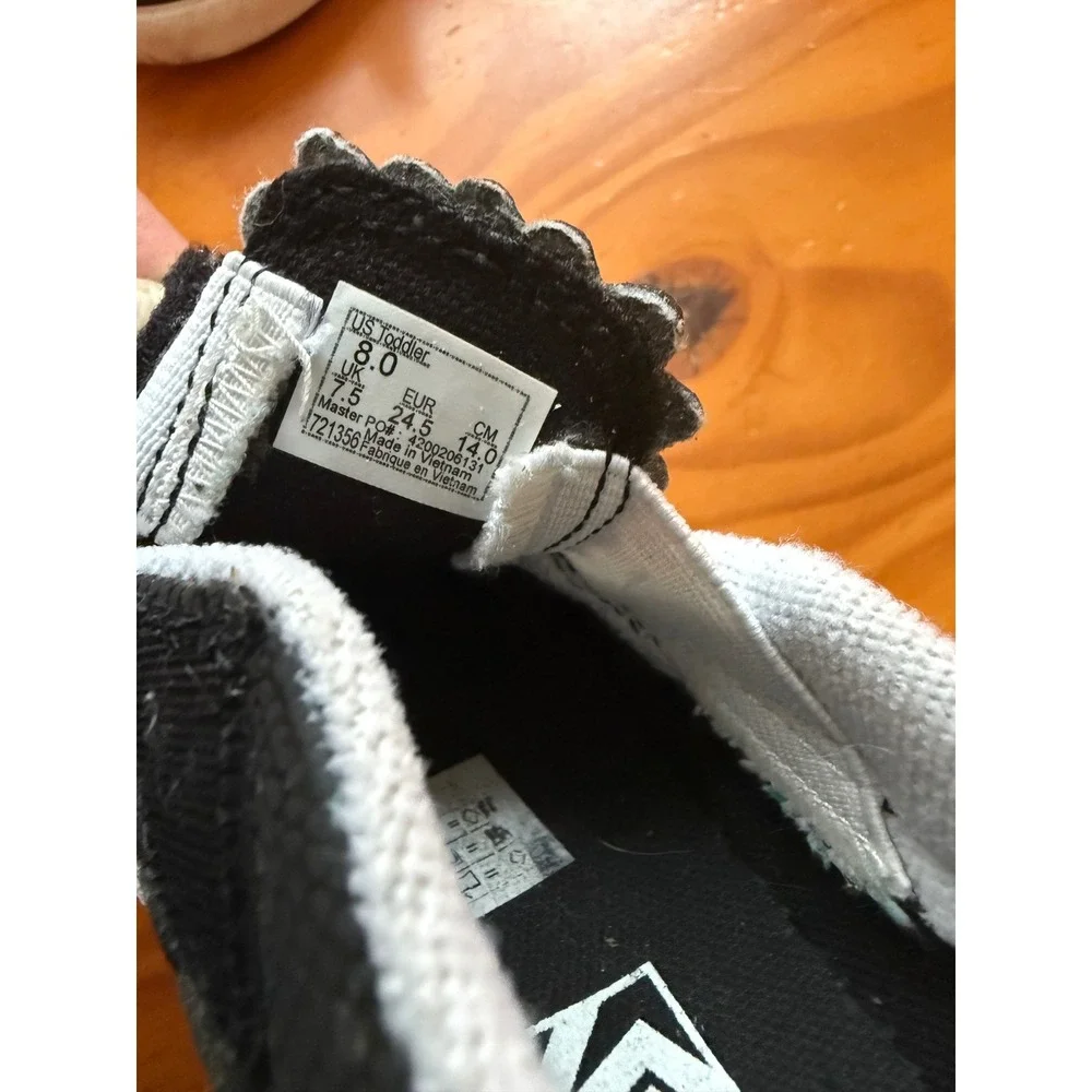 Vans Toddler Slip-On V Dinosaur Triceratops Black Silver Sneakers Size 8 Toddler
